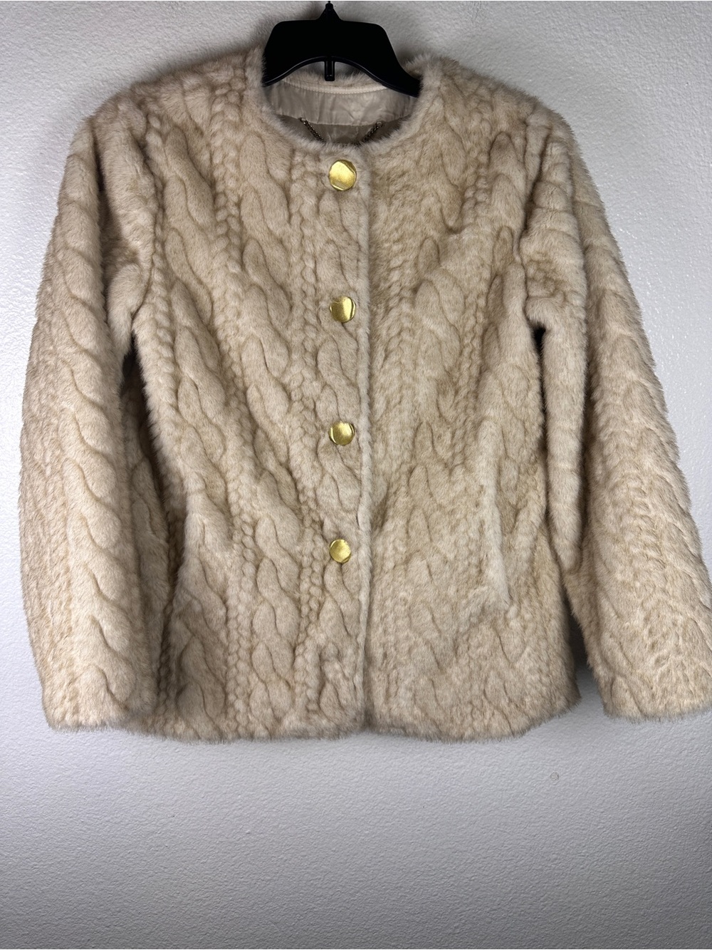 Madison Ave Collection by Dennis Basso
Women's Ivory Button Jacket XS